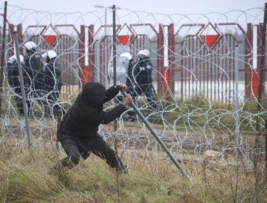 migranti confine polonia-bielorussia