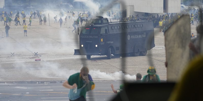 brasile attacco al parlamento