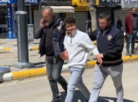 turchia arresto curdi